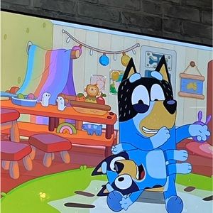 Meet your Posher, Aniston